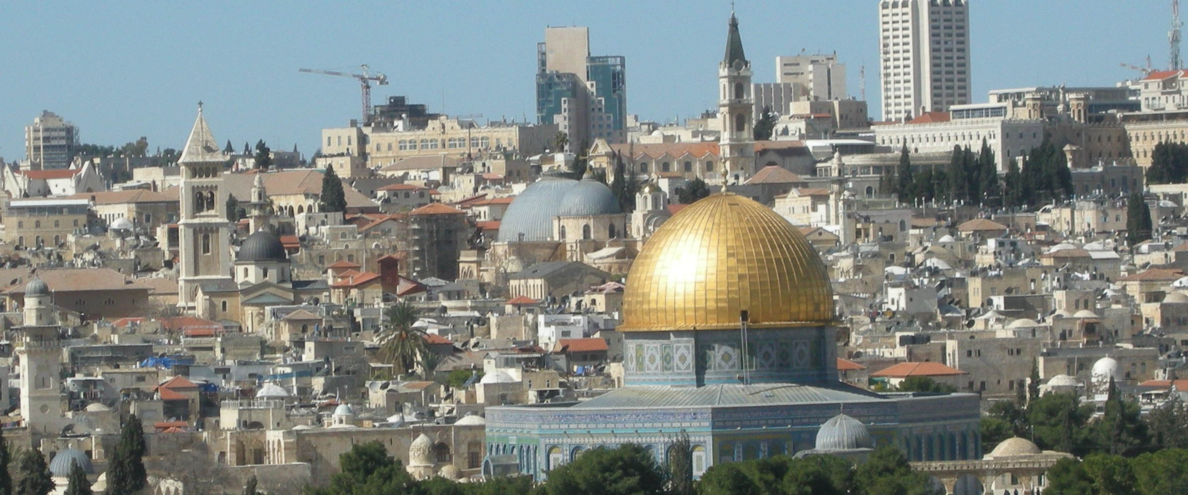 Cidade Velha de Jerusalém com a Cúpula da Rocha dourada